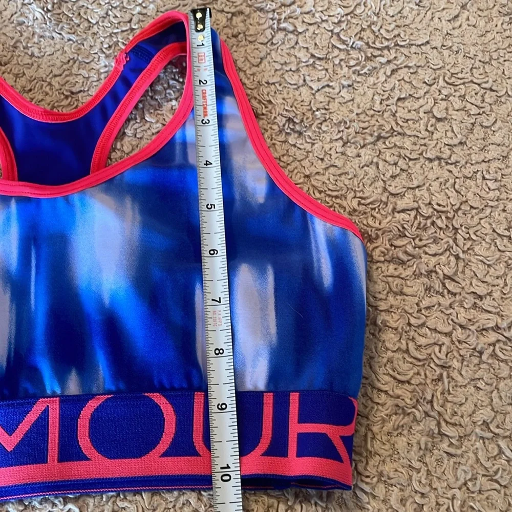 UNDER ARMOUR Sports Bra - size Med - Picture 6 of 11